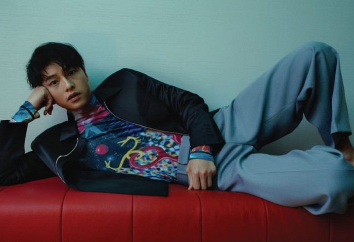 GQ Korea membuat fans Song Joong Ki heboh ketika mengunggah foto-foto Song Joong Ki di situs resmi dan akun sosial mereka / foto: gqkorea.co.kr
