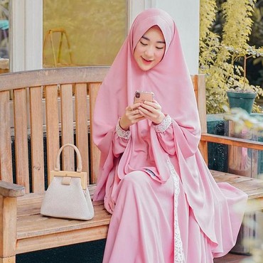 Larissa Chou Ingatkan Jangan Jadi Palsu di Depan Orang, Sindir Siapa?