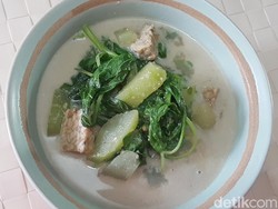 Resep Sayur Bobor Bayam Labu Siam yang Sedap Sederhana