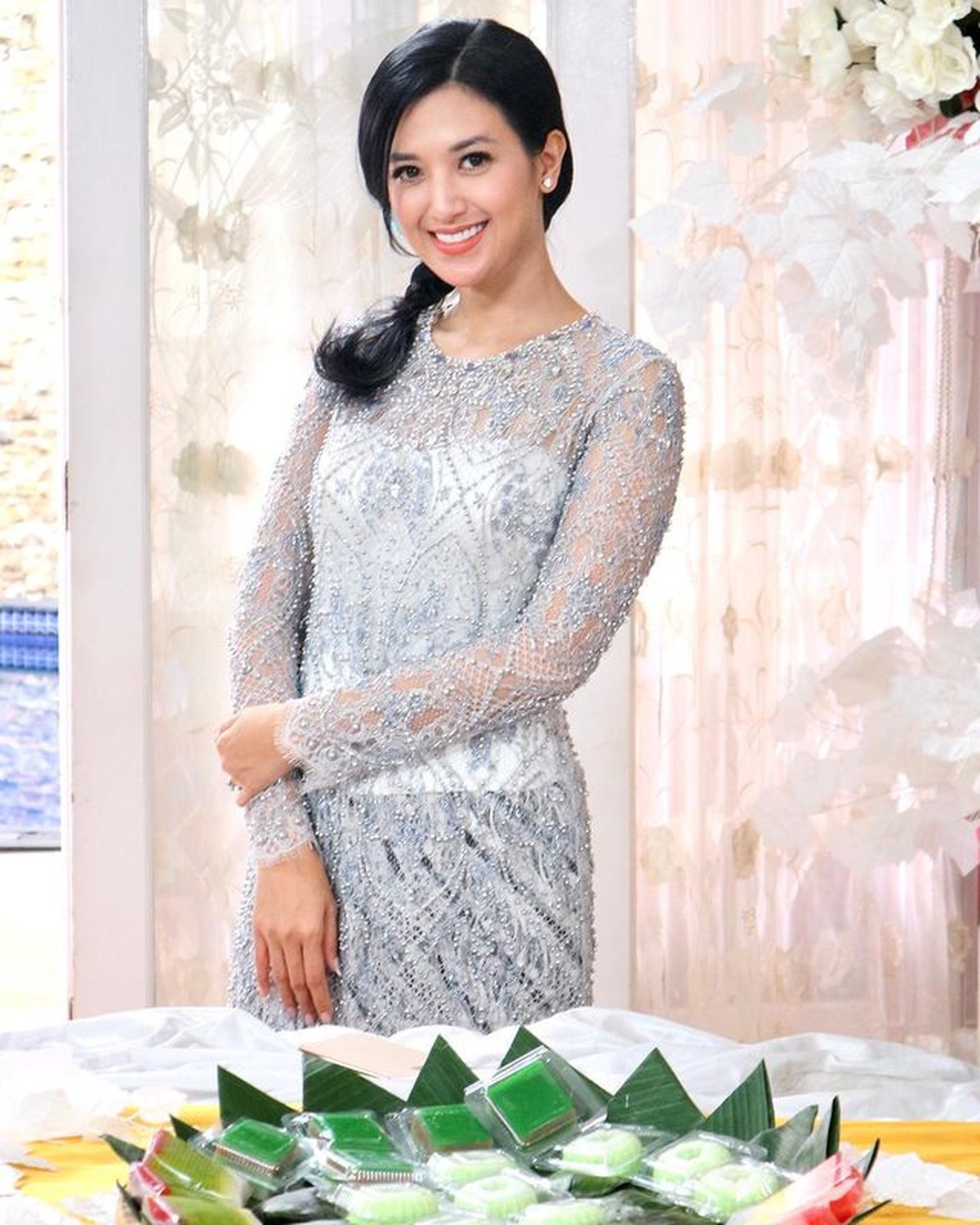 Pesinetron Sylvia Fully dikabarkan mendadak hamil besar&period; Yuk kita intip potretnya&excl;