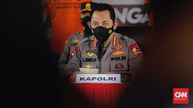 Kapolri Jenderal Listyo Sigit Prabowo menyatakan lima daerah klaster covid-19 DKI itu tersebar dari Kota Jakarta Utara hingga Jakarta Timur.