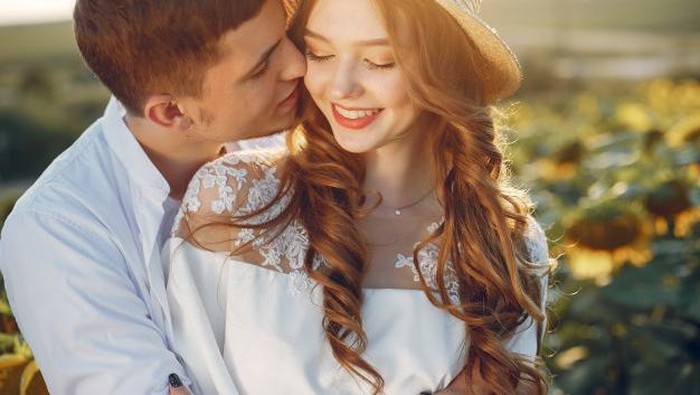 Biar Gak Jenuh, Ini 5 Cara Terbaik Menjaga Hubungan Asmara Tetap Menarik