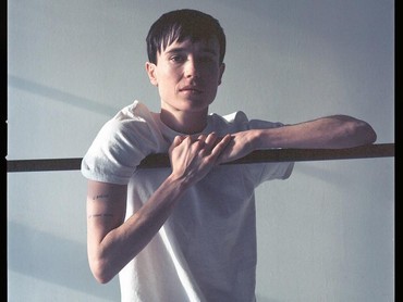 Elliot Page Jadi Produser Eksekutif Film Dokumenter tentang Transgender