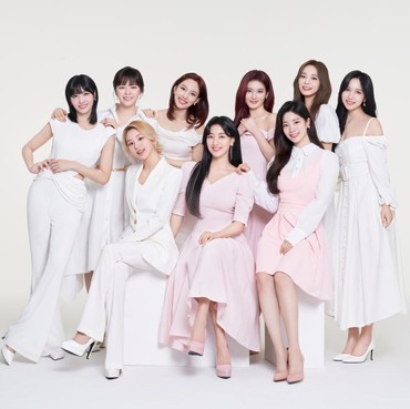 TWICE Umumkan Bakal Rilis Lagu Bahasa Inggris Pertama 'The Feels'