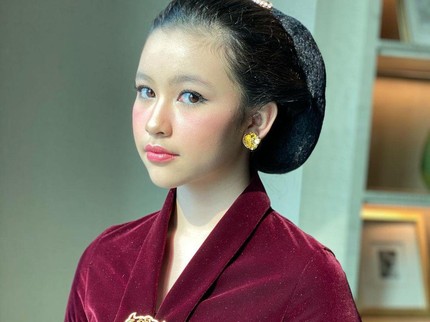 7 Potret Putri Sultan Djorghi, Cantik Berparas Blasteran
