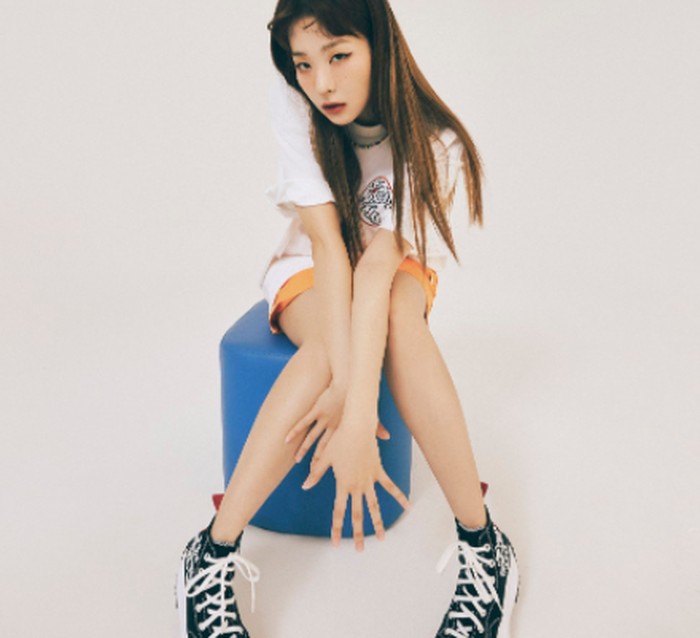 Tidak sampai di situ saja. Seulgi punya misi yang harus diselesaikan. Converse harap bakat Seulgi bisa lebih dikenal, dan jadi tokoh yang memperkuat kehidupan sosial / foto: twitter.com/RVsmtown