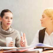 Tidak Mudah Percaya, 4 Zodiak Ini Katanya Paling Sulit Menerima Kenyataan