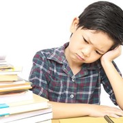 7 Tipikal Mindset Orang Tua Asia atau Asian Parents, Valid Nggak Nih?