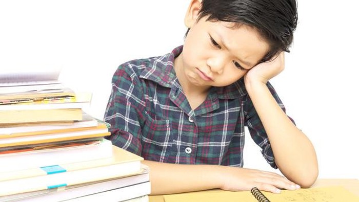 7 Tipikal Mindset Orang Tua Asia atau Asian Parents, Valid Nggak Nih?