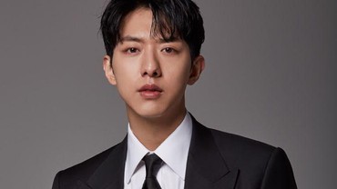 img-title Kabar Duka, Ayah Lee Jung Shin CNBLUE Meninggal Dunia