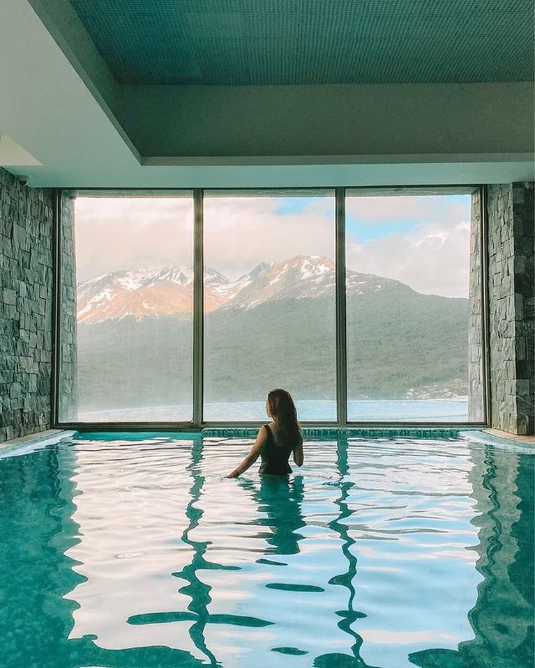 Liburan Mewah Ala Nikita Willy, Bikin Iri! Nikita Willy kerap membagikan momen liburannya di Instagram. Yuk kita intip kemewahan liburan Nikita!