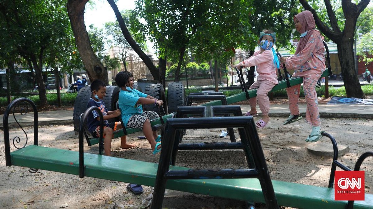 FOTO: Suatu Hari yang Ceria di Taman Aheme Jakarta