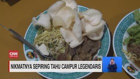 VIDEO: Nikmatnya Sepiring Tahu Legendaris