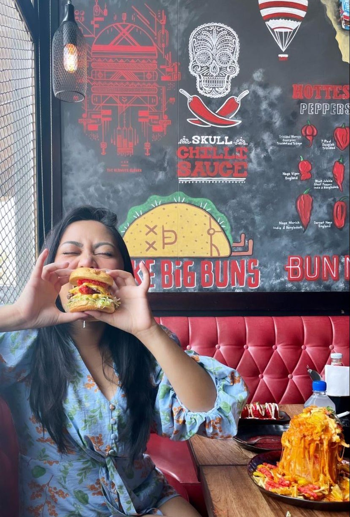 Rachel Vennya tengah berada di Dubai untuk berlibur tanpa anak-anak&period; Yuk kita intip keseruannya&excl;