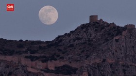 VIDEO: Ketika Supermoon Datang Bersamaan Gerhana Bulan