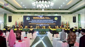 img-title Wisuda Ubhara Jaya, Rektor Minta Wisudawan Gali Potensi