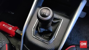 Cek Sebelum Beli Mobil Bekas Bertransmisi Manual