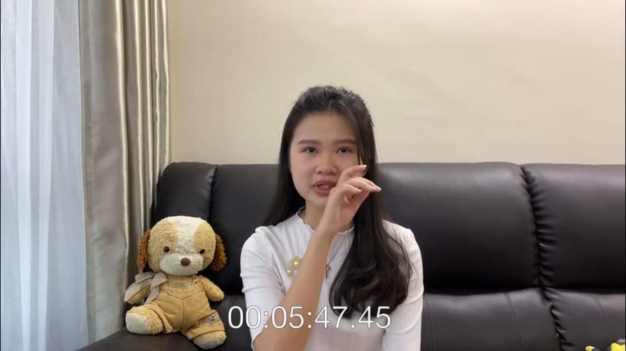 Felicia Tissue (Foto: Tangkapan layar YouTube)