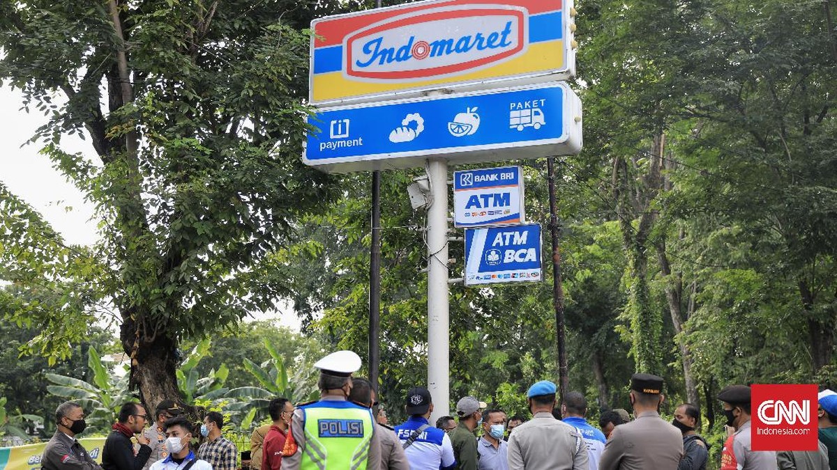 FOTO: Seruan Aksi Boikot Indomaret di Kantor Indomarco