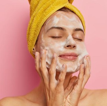 4 Rekomendasi Face Cleanser All Skin Type Under Rp100 ribu, Bikin Lembap Sekaligus Mencerahkan