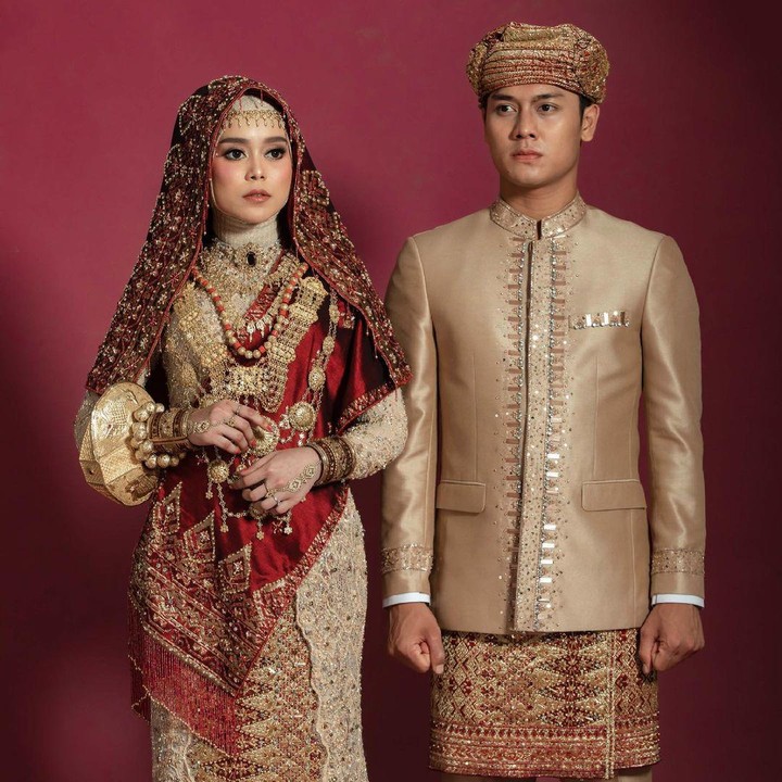 <p>Kabar bahagia datang dari pasangan Rizky Billar dan Lesti Kejora. Aktor 25 tahun itu akan segera menikahi kekasihnya tak lama lagi. (Foto: Instagram: @lestykejora)</p>