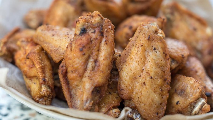 Resep Sayap Ayam Goreng Bawang dan Merica