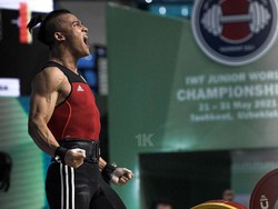 Lifter RI Rizky Juniansyah Sabet 3 Emas, Pecahkan 3 Rekor Dunia
