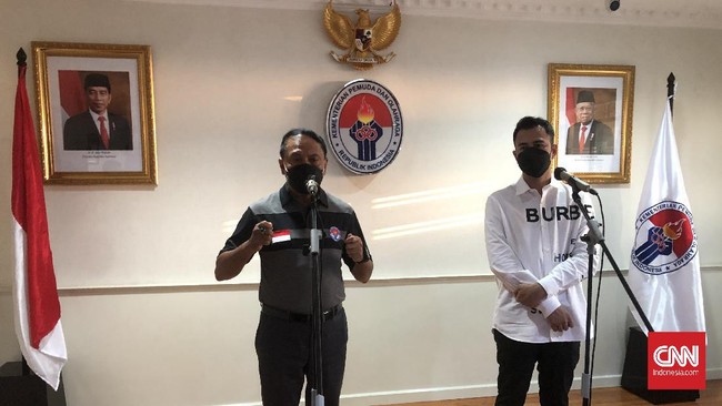 Selebritas, Raffi Ahmad, mendukung rekan-rekannya seperti Atta Halilintar dan Baim Wong turut memajukan sepak bola nasional.