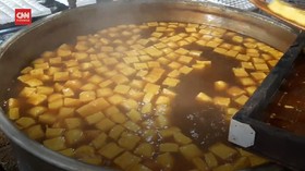 VIDEO: Harga Kedelai Naik, Pengrajin Tempe Tahu Ancam Mogok