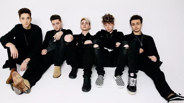 Lirik Lagu 8 Letters - Why Don't We