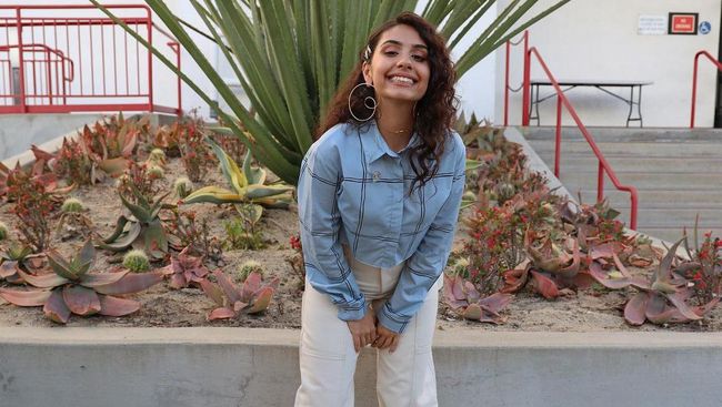 Lirik Lagu Out Of Love Alessia Cara