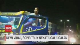 VIDEO: Demi Viral Sopir Truk Nekat Ugal Ugalan