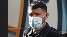 Sergio Aguero Tiba di Barcelona dan Jalani Tes Medis