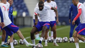 Rudiger Resmi Gabung Real Madrid