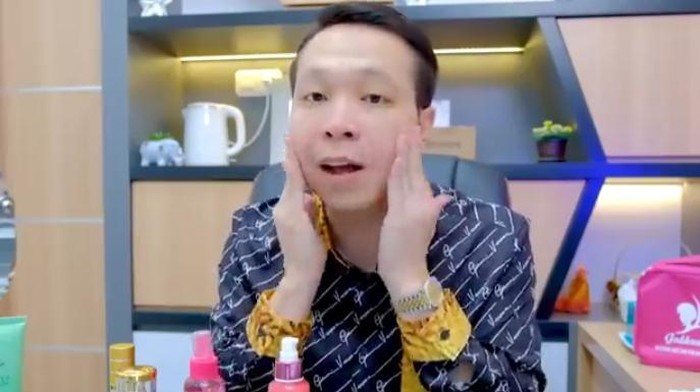 Biar Gak Sia-Sia, Ini Cara Pakai Skincare yang Benar Menurut dr. Richard Lee