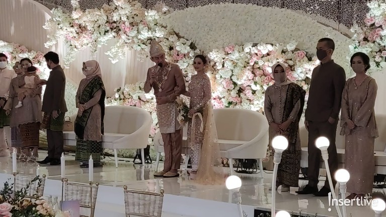 Ifan Seventeen dan Citra Monica Ifan Seventeen dan Citra Monica