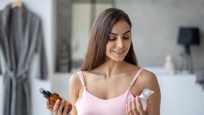 Sebelum Membeli, Ini Cara Pilih Sabun Pemutih Badan yang Benar