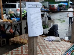 Lapak Pedagang Tahu Tempe di Pasar Cikurubuk Tasik Kosong, Pembeli Kelimpungan