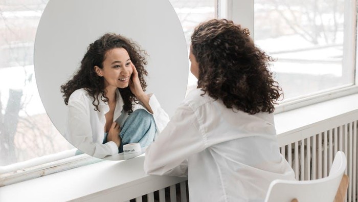 5 Tanda Self Love dan Me Time Berlebihan Sampai Bikin Nggak Produktif