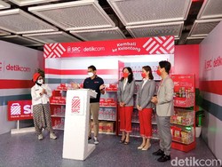 Pantun Sandiaga Uno Ajak Majukan Usaha Toko Kelontong