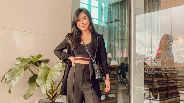 5 Style Celana yang Bikin Tubuh Terlihat Tinggi