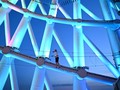 Mengalahkan Takut Demi Selfie di Menara TV Tertinggi China