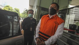 Stepanus Robin Didakwa Terima Suap dari Azis Syamsuddin