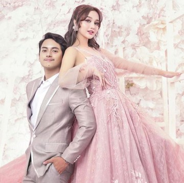 Kembali Pada Cinta Pertama, Ini Perjalanan Cinta Nanda Arsyinta dan Ardya Tridwantoro