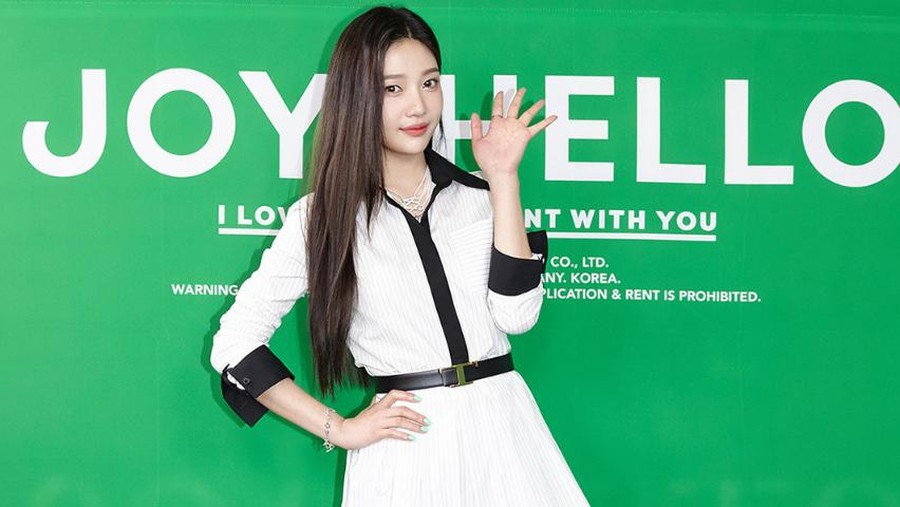 Joy Red Velvet Red Velvet