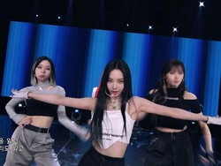 Karina Aespa Langsing Banget, Bisa Pakai Masker Wajah Jadi Atasan Crop Top
