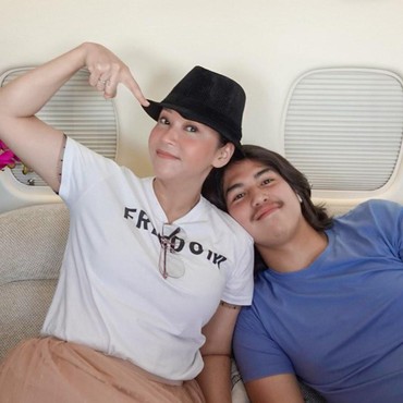 Cerita Tak Terduga Maia Estianty dan El Rumi Saat di Gunung