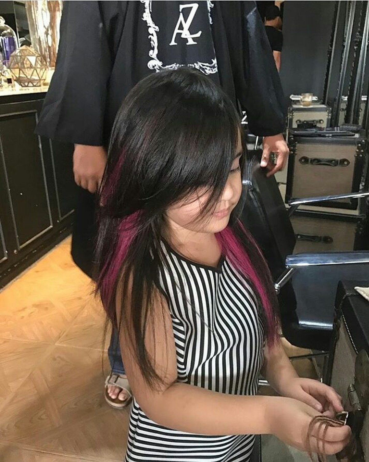 Mikhayla Zalinda Bakrie&comma; putri Nia Ramadhani dan Ardi Bakrie telah tumbuh dewasa dan cantik&period; Yuk kita lihat potretnya&excl;