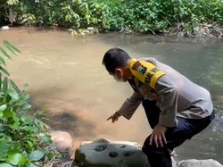 Santri Mojokerto Temukan Mayat Bayi Perempuan di Sungai