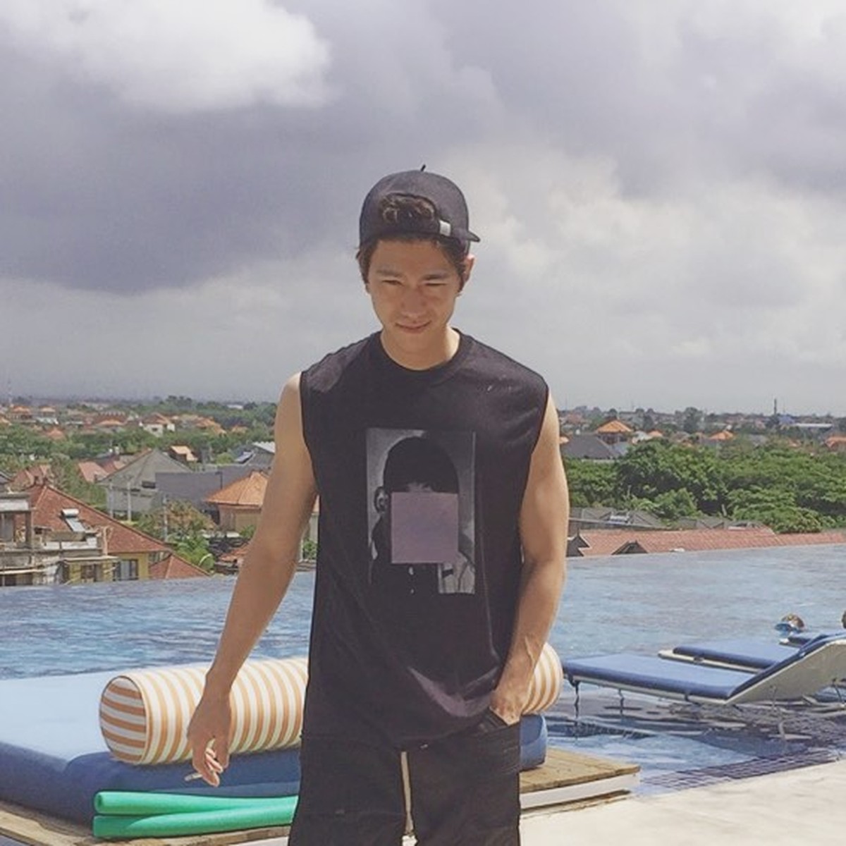 Aktor Sung Joon bakal comeback akting setelah 4 tahun vakum&period; Yuk kita intip aktor tampan ini&excl;